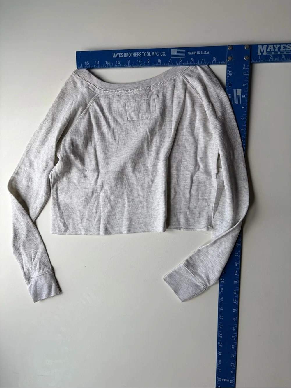 St. Pete Beach Gray Long Sleeve Crop Tee